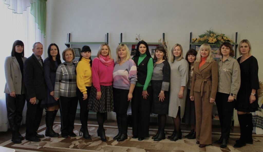Циклова комісія зі словесних та суспільних освітніх компонентів